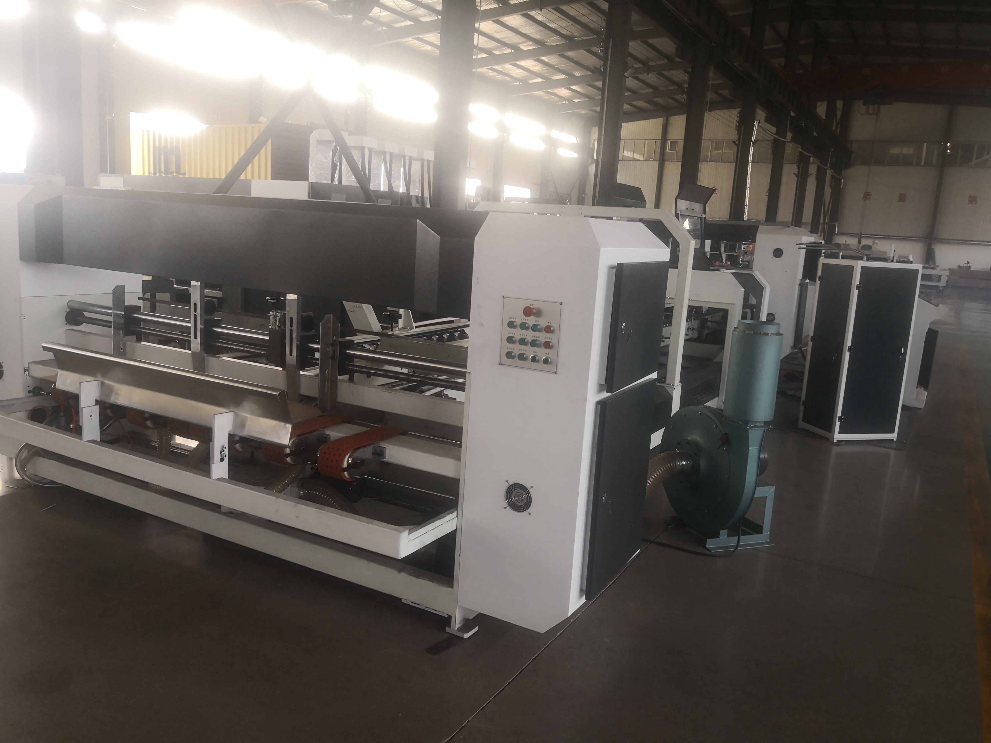 Folder gluer machine